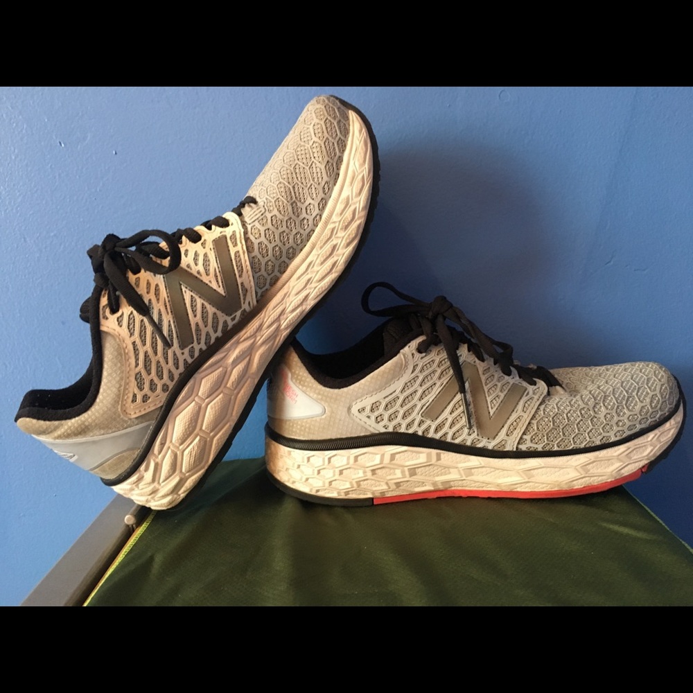 New Balance Vongo women’s size 7